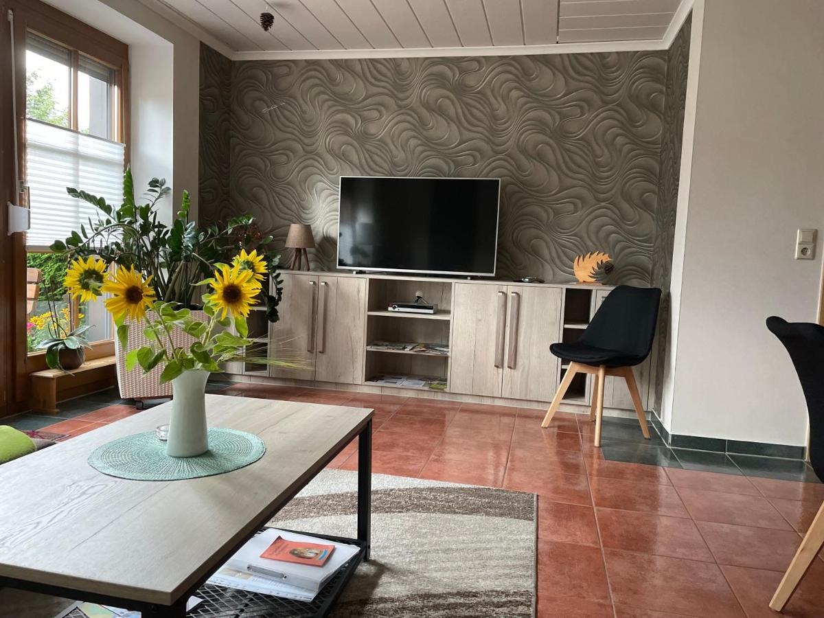 Ferienwohnung Heike Strobel シュヴァルツェンベルク エクステリア 写真